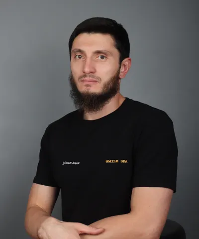 Апшев Алихан