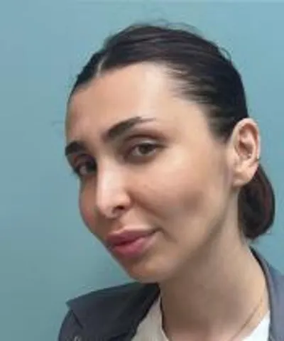 Гарисова Элина Алановна