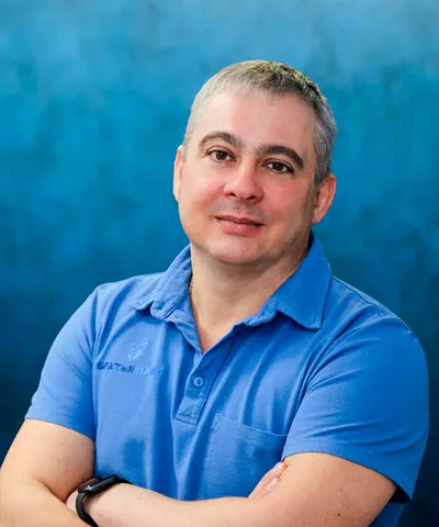 Маслов Алексей Александрович