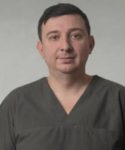 Николов Георгий Романович
