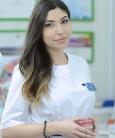 Салхи Эмира Бент Хеди