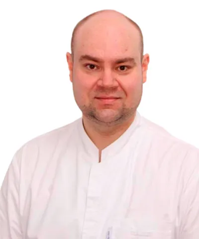 Скрынников Артем Владиславович